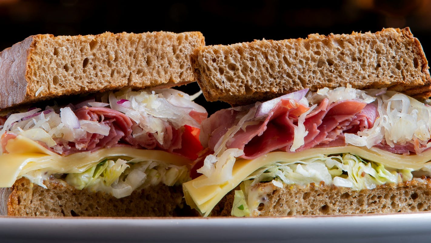 Layered Flavour: Mastering Sandwiches with Smallgoods